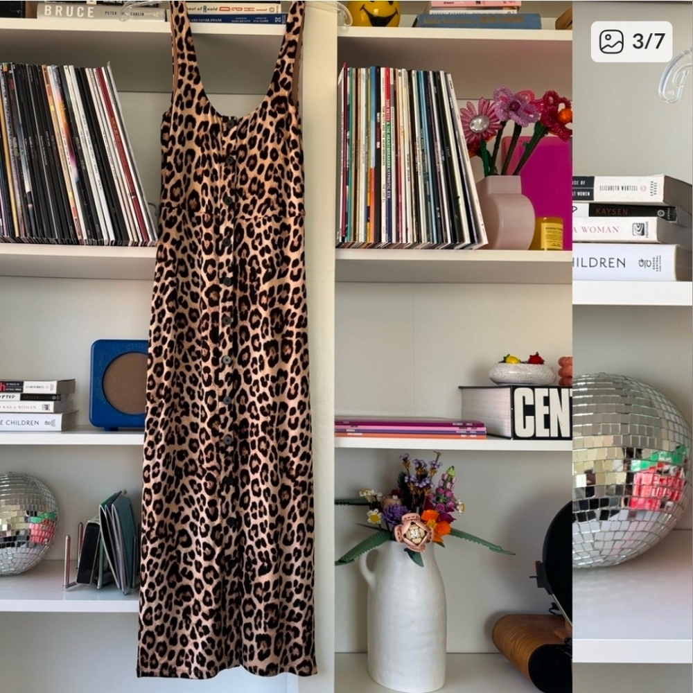 GOOD AMERICAN Good Touch Button Front Midi Dress in Leopard - Picture 3 of 7